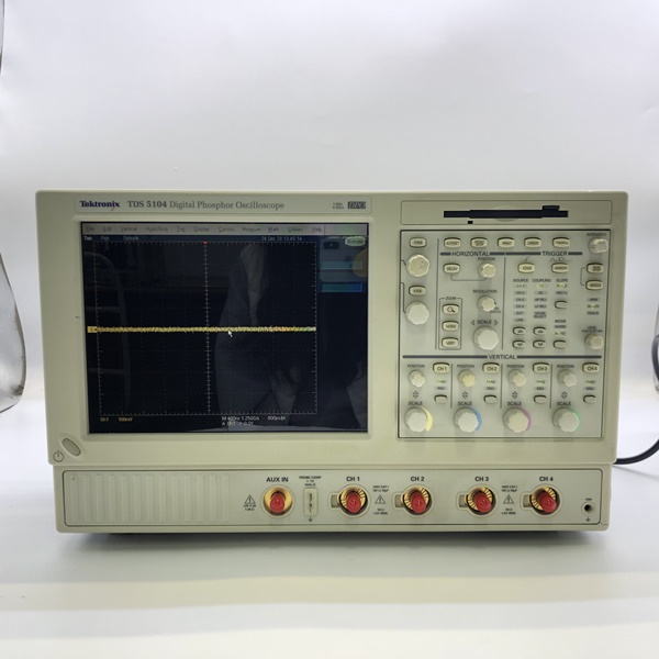 Tektronix/TDS5104