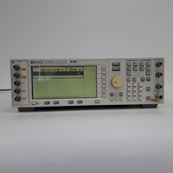 HP/E4433B
