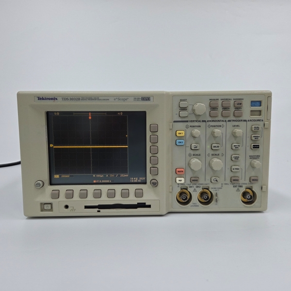 Tektronix/TDS3032B